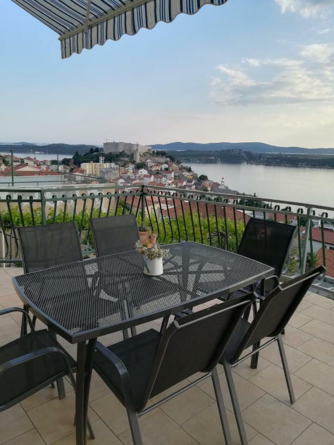 Apartman Betty Šibenik Buitenkant foto