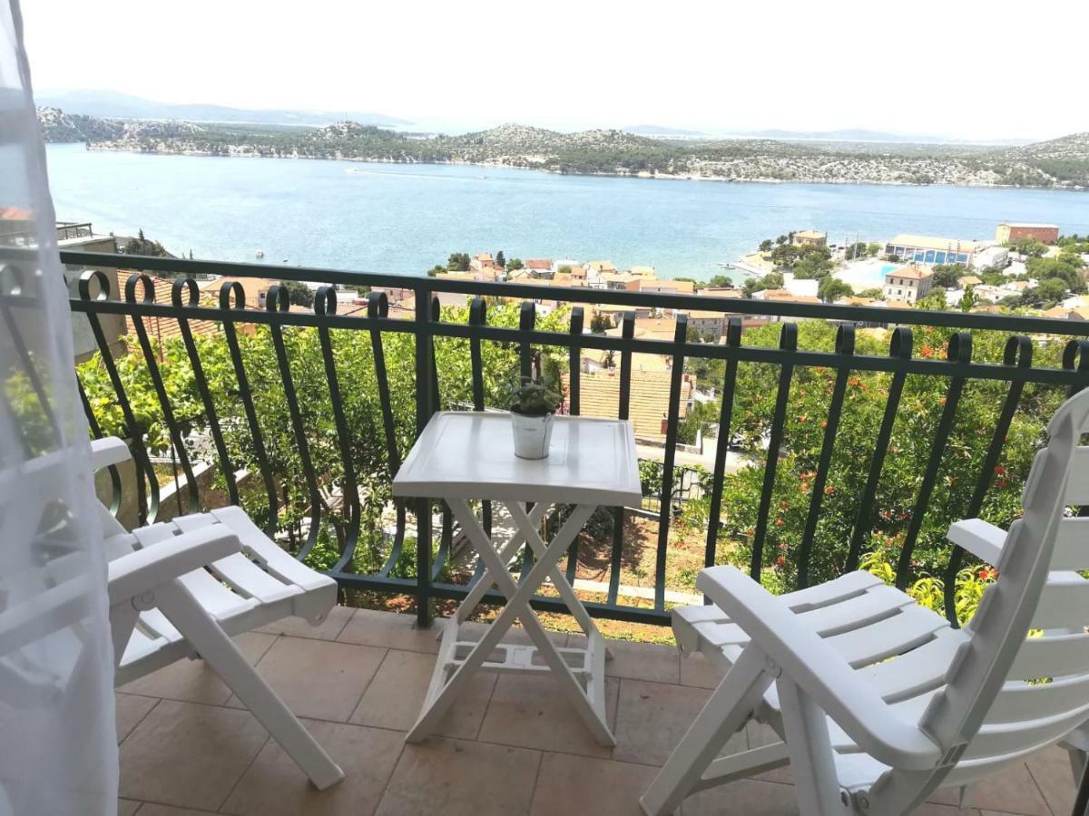 Apartman Betty Šibenik Buitenkant foto