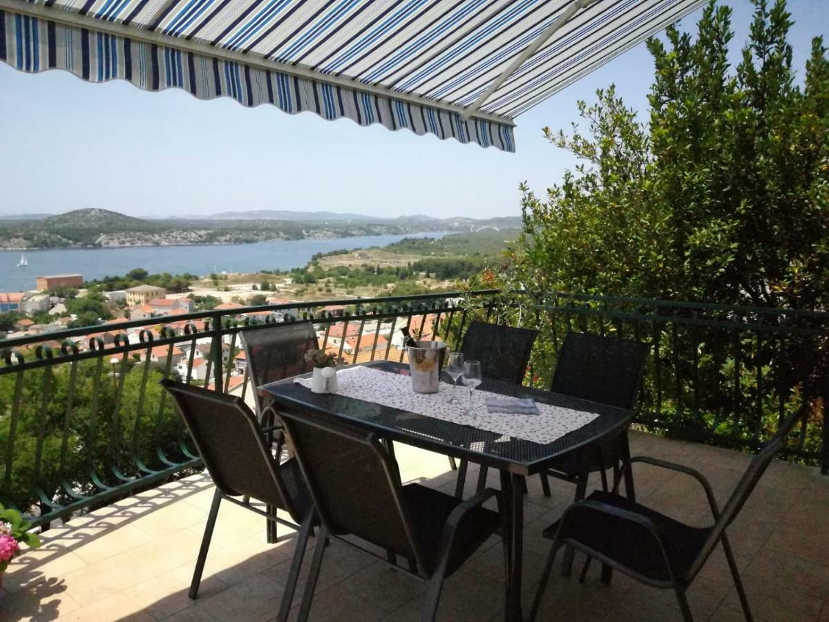 Apartman Betty Šibenik Buitenkant foto